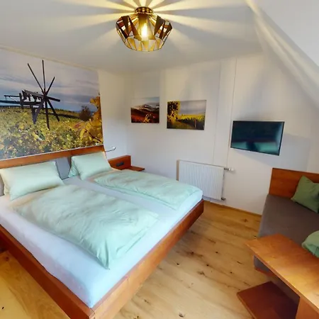 Panzió Weingut Fellner