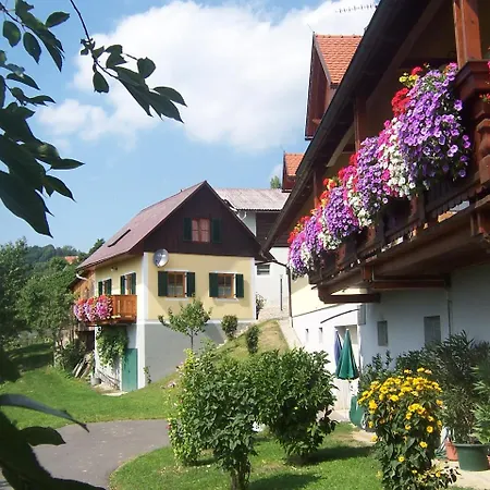 Weingut Fellner Panzió Leutschach